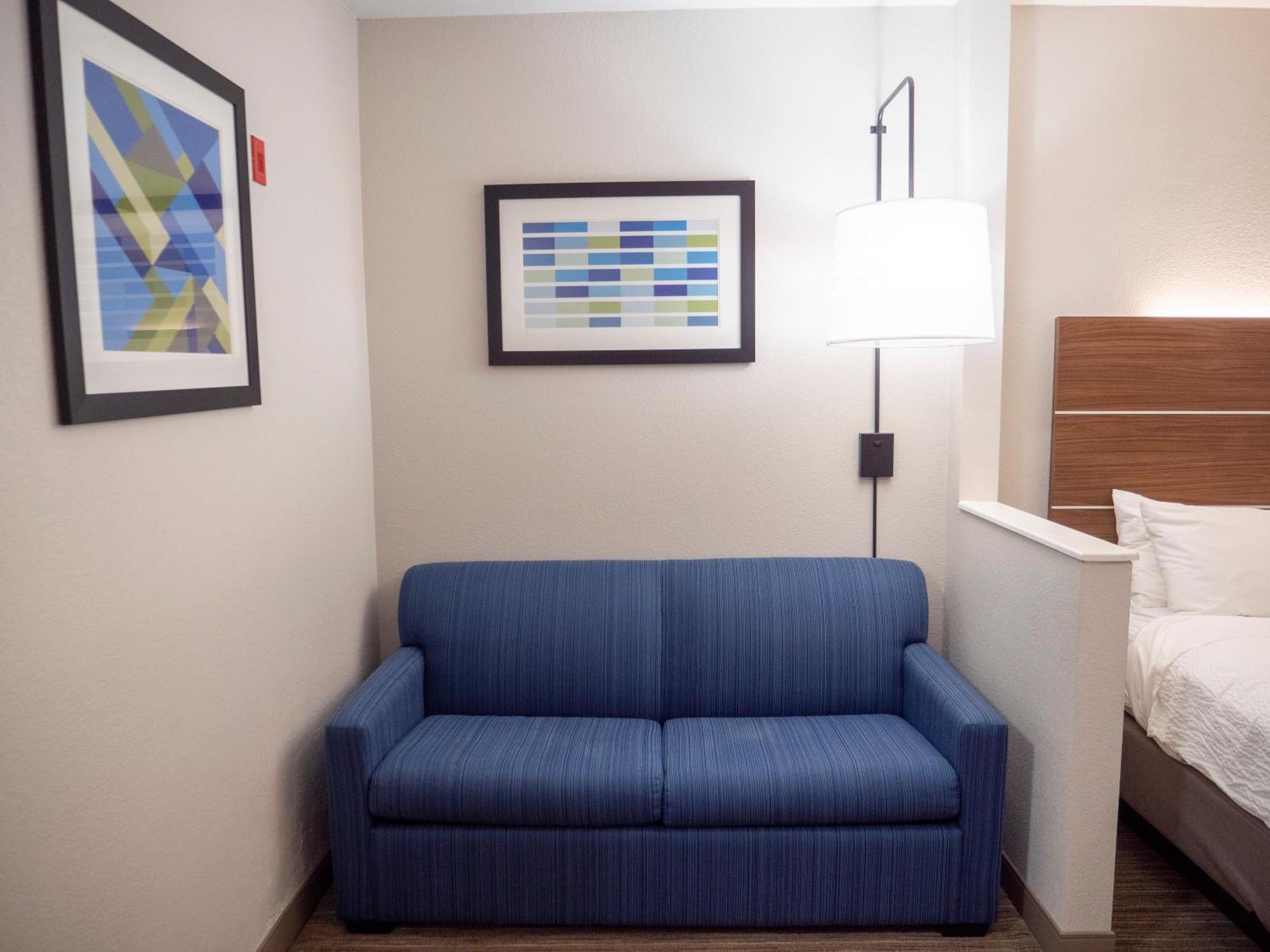 Holiday Inn Express & Suites Greenville Airport I85 By Ihg Exterior foto