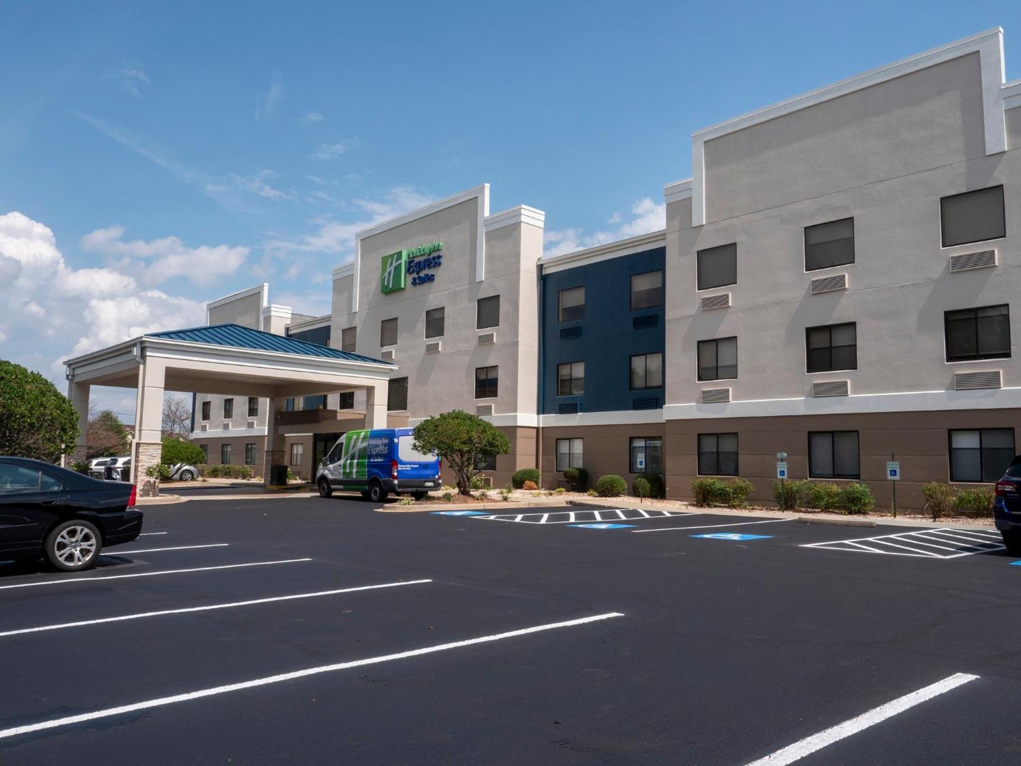 Holiday Inn Express & Suites Greenville Airport I85 By Ihg Exterior foto